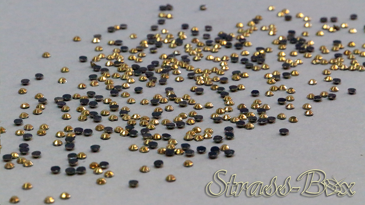 40 Hotfix Strass  Formen aufbügeln 4 mm Quadrat Glas Gold 